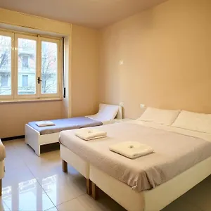 https://giramondo-appartment-centrale.it-lombardy.com