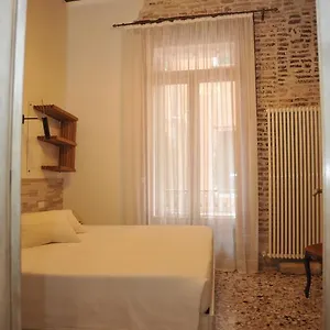 Bed and Breakfast 3c, Βενετία