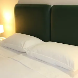 https://urban-pop-hostel-bnb.taorminaitalyhotels.com